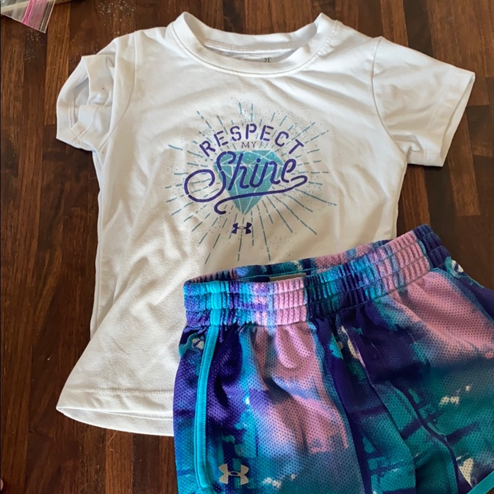 Under armour T-shirt and shorts